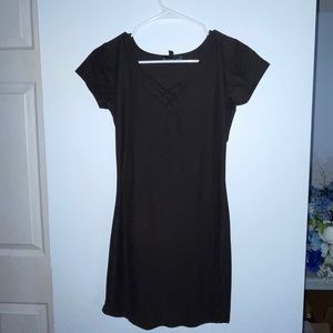 Black simple dress
